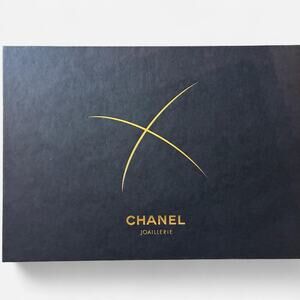 Chanel joaillerie look book catalog